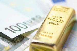 Полезны ли для страны рекордные золотовалютные резервы?