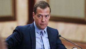 Медведев стал президентом не в свое время: мнение