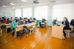 В Сибири прокуратура отменила школьное правило о «звонке для учителя»