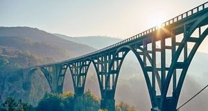 Красивейший мост Европы, который был принесен в жертву ради спасения Югославии