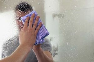 Как избавиться от запотевания зеркала в ванной