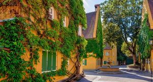 Уникальный немецкий город, где аренда жилья стоит 1 евро, и так уже 500 лет
