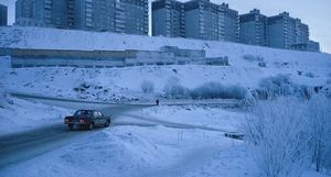 Англичанин провел зиму в темноте, фотографируя жизнь арктической периферии России