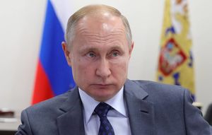 Путин подписал закон о временном запрете на выезд из России для экс-сотрудников ФСБ