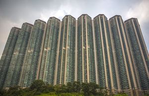 Посмотрите, какие квартиры скрываются внутри гонконгских домов-муравейников
