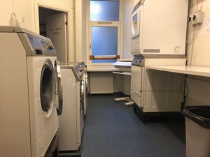 Как в Швеции стирают: стали искать в современной городской благоустроенной квартире стиральную машину и не нашли