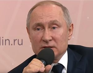 Путин ответил на предложение о создании «Великой русской стены»