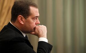 Кудрин таил обиду на Медведева девять лет, чтобы сейчас ударить по больному