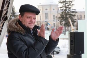 Мэр Томска наградил знаком "Меценат города" свою жену