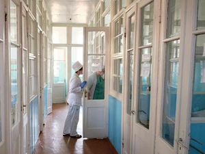Украинские Черновцы перешли на осадное положение: в городе выявлен коронавирус
