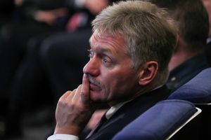 Дмитрий Песков рассказал об уезжающей из России молодёжи