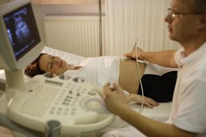 Каждая пятая беременная в России рискует потерять ребёнка