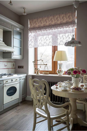 Необычные идеи для оформления окна на кухне: 5 интересных решений со шторами