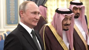 Закат "эры волшебных денежных машин": Саудовской Аравии не стоило вести ценовую войну с РФ - Bloomberg