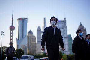 Как коронавирус помог Китаю: Все бездельники сбежали из городов в деревню и там будут поднимать целину