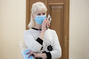 «Левада-центр»: 59% россиян не доверяют официальным данным по коронавирусу