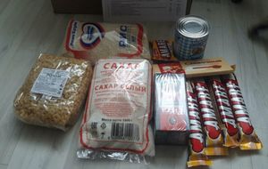 В Питере дичь: администрация кормит детей макаронами со сгущенкой