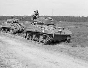 Как снайперу удалось уничтожить несколько немецких танков?