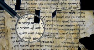 Свитки Мертвого моря, хранящиеся в Музее Библии, оказались подделкой
