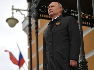 «От слов Путина содрогнулись чиновники и олигархи»
