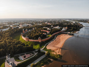 Как выглядит центр Великого Новгорода с высоты птичьего полёта? Полетал над старинным русским городом
