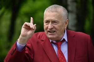 Жириновский назвал причину низких зарплат в России