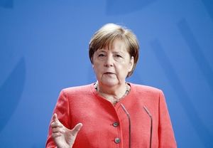 В ГД объяснили призыв Меркель задуматься о мире без лидерства США