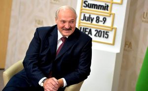 Лукашенко рассказал, почему россияне завидуют белорусам