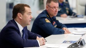 Дмитрий Медведев заявил о распространении COVID и спровоцировал неудобные вопросы