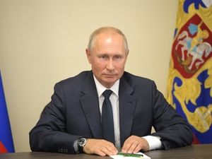 В указе Путина нашли предпосылки к «заморозке» пенсий россиян