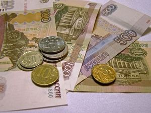 Опросы россиян шокировали: нет денег на еду и оплату коммуналки