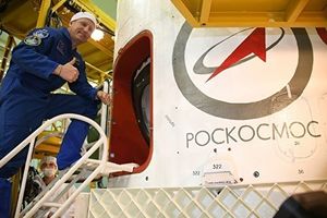 «Роскосмос» заявил о планах по отправке на МКС двух туристов в конце 2021 года