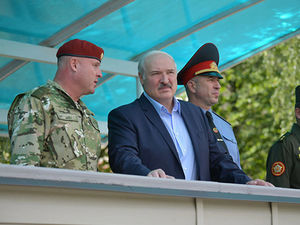 Стал известен настоящий рейтинг Лукашенко: «Не 3, а 35%»