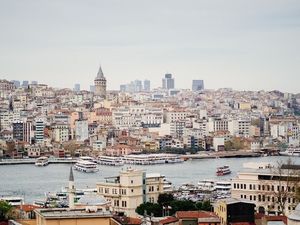 Первые туристы в шоке от Турции: «Засунули в какую-то дыру»