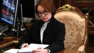 Набиуллина и Чубайс на страже пенсионных спекулянтов: Вы верите, что у нас будут пенсии?