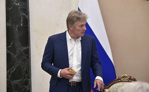 Песков ответил на вопрос о нелюбви регионов к «богатой и успешной» Москве