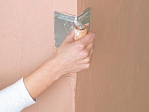Как правильно пользоваться шпаклевкой в углах стен