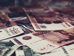 Сомнительные операции граждан России в западных банках оценили в миллиарды