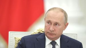 "Покашливать нечего": Путин без прикрас ответил про личную безопасность и внуков