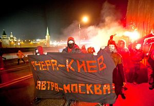 Медведев готовит «Единую Россию» к противостоянию «оранжевым революциям»