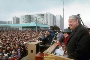 Идиотов в стране сейчас меньше, чем при Ельцине и Горбачёве – российский политолог