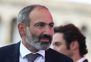 «Пашинян — предатель!»: оппозиция Армении объявила о «трёх шагах для спасения Карабаха»