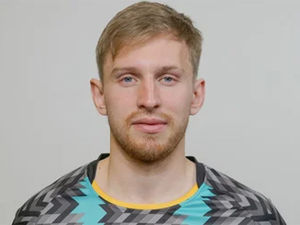 Российского футболиста отстранили от игр в США за отказ преклонить колено