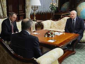 "Лукашенко отряхнулся от России": Лавров напомнил ему обещания