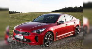 Большой хэтчбек Kia Stinger