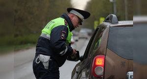 Астраханским водителям рекомендуется проверить свои машины
