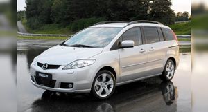 Поколения минивэна Mazda 5