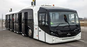 МАЗ привез в Россию необычный автобус специального назначения