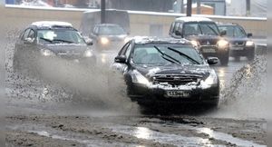 Калининградская оттепель представляет опасность для автомобилей