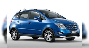 Компактный высокий хэтчбек Changan CX20